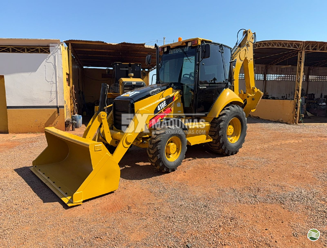 RETRO ESCAVADEIRA CATERPILLAR 416E Tração 4x4 5X Máquinas  CAMPO GRANDE MATO GROSSO DO SUL MS